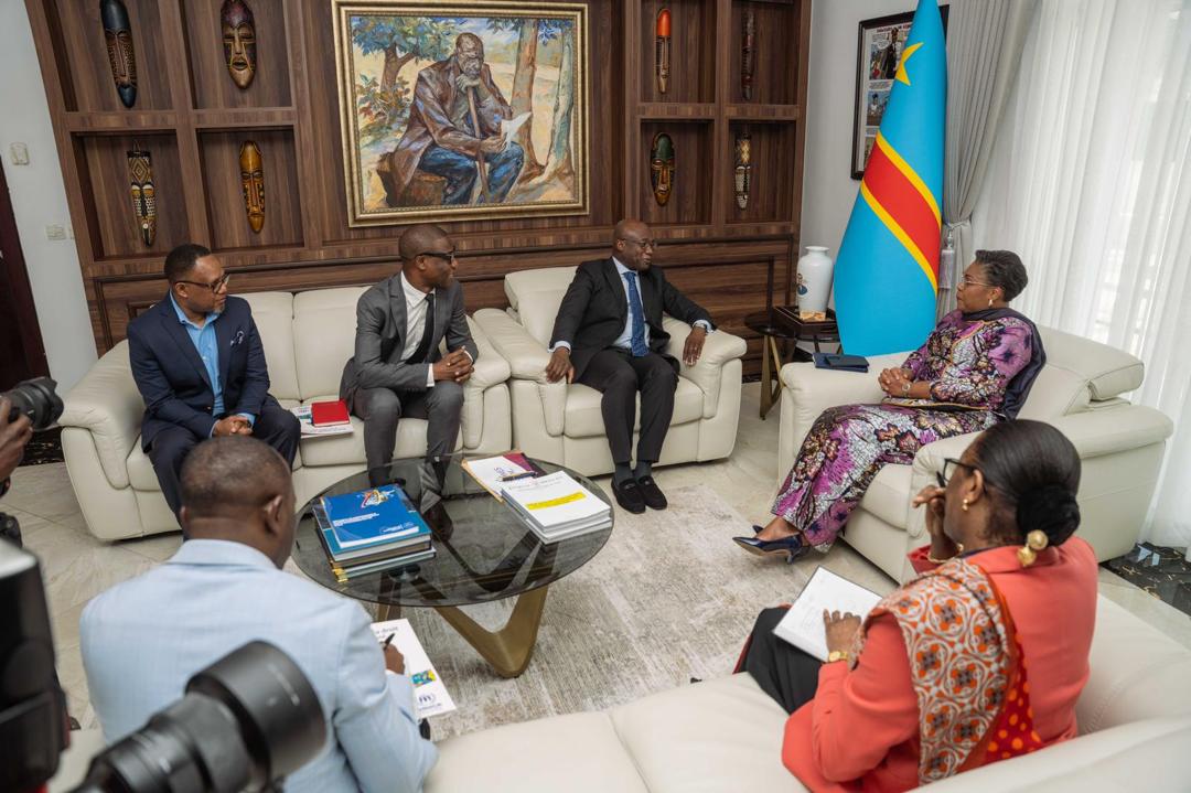 Plus de 500 000 réfugiés en RDC : Judith Suminwa exhorte le HCR à renforcer ses actions pour leur retour