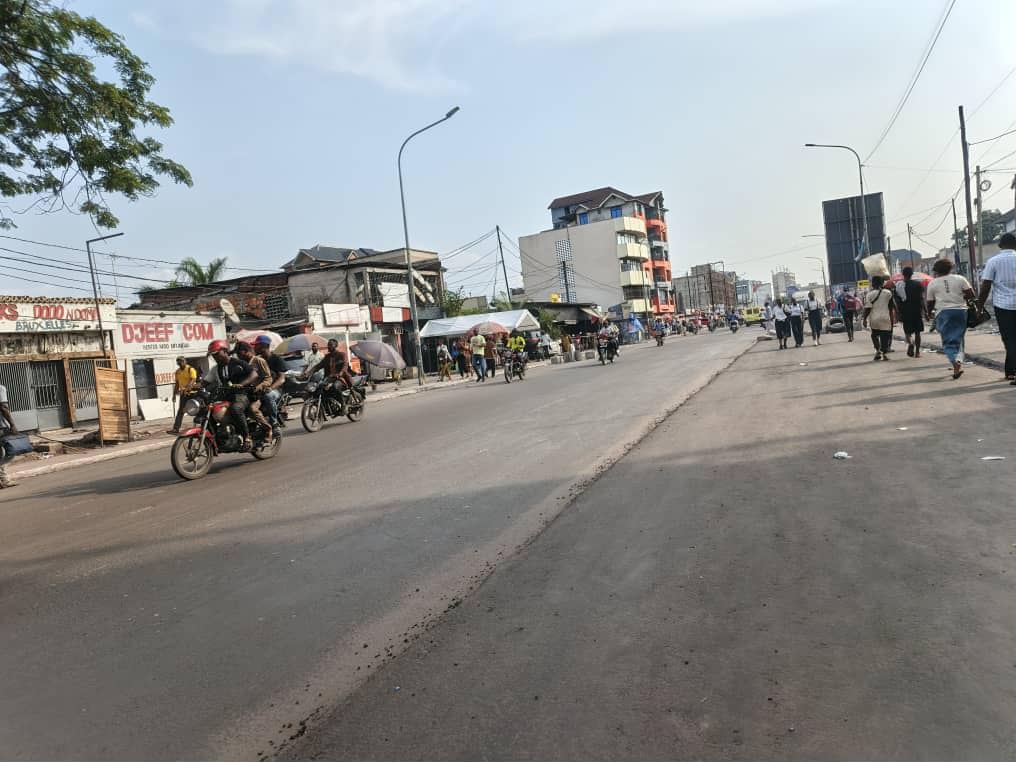 Kinshasa : fin des travaux de réhabilitation de l&rsquo;avenue Kasa-Vubu, une satisfaction auprès des habitants