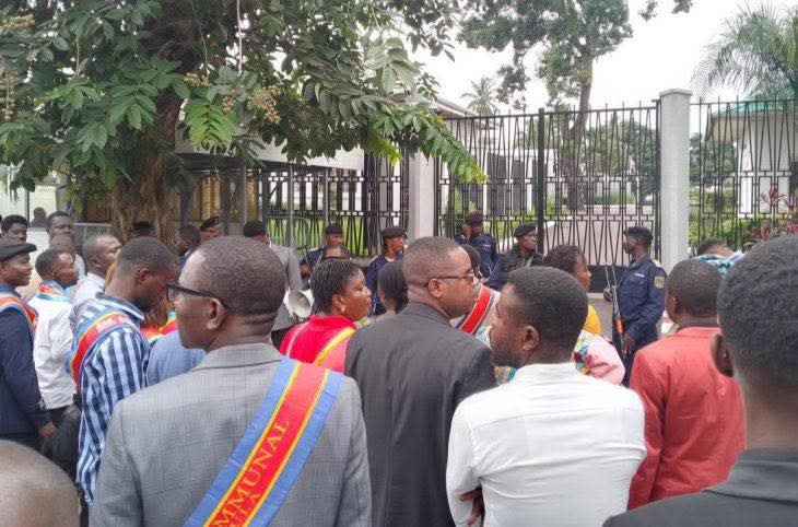 Kinshasa : sit-in des conseillers communaux à l&rsquo;hôtel de ville pour réclamer deux ans d&rsquo;impairment